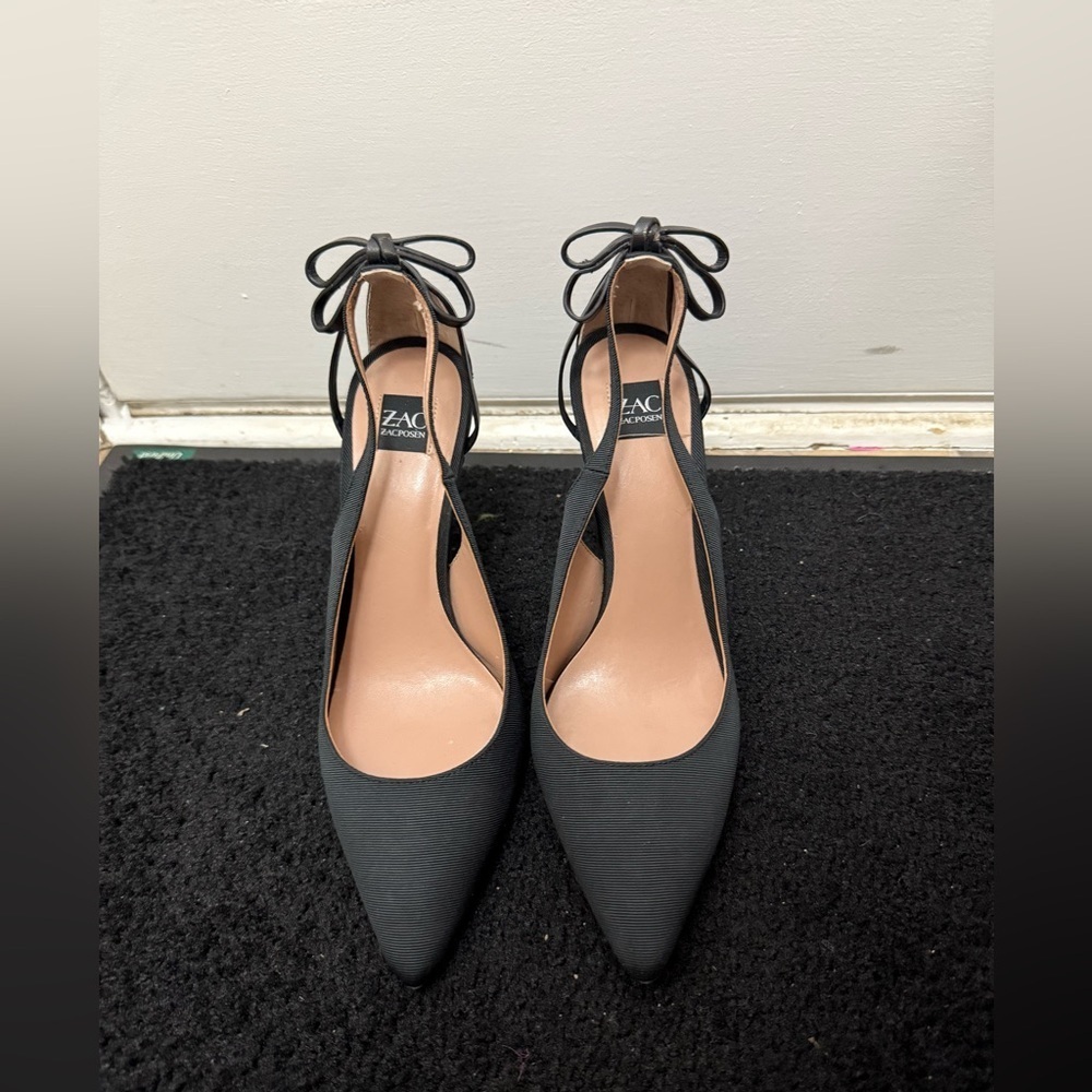 Women’s Zac Posen Black Stiletto HighHeels Bow 8.5 Wedding Guest Party Holiday - Picture 2 of 6
